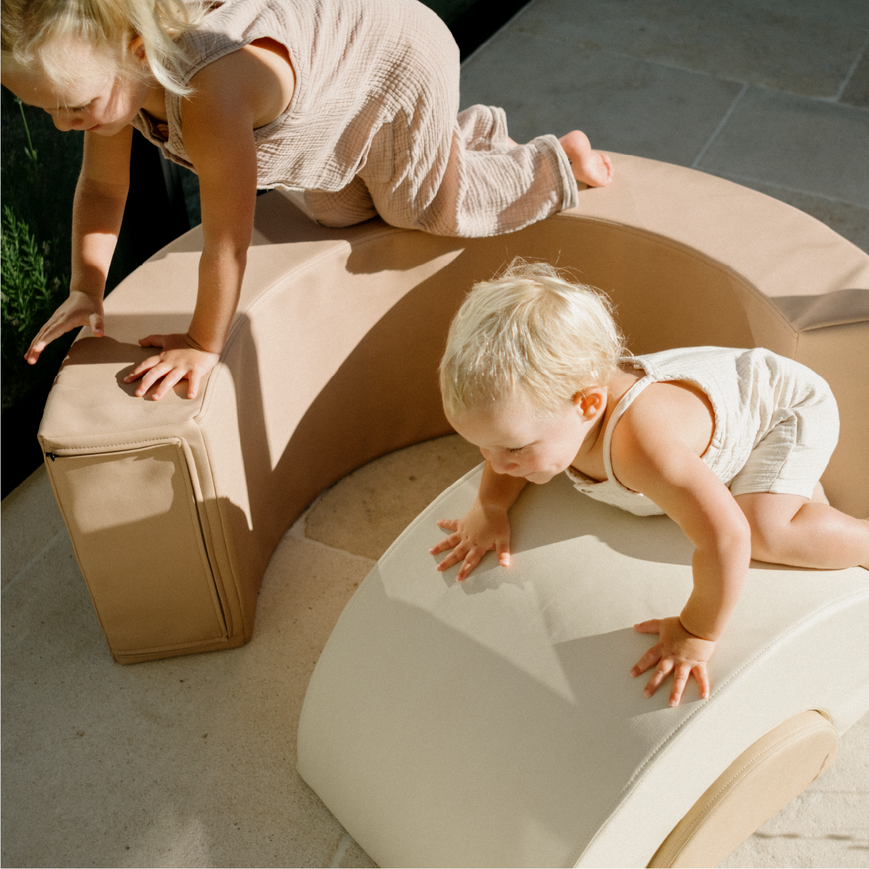 Kids playing with the Gathre Arc Playset