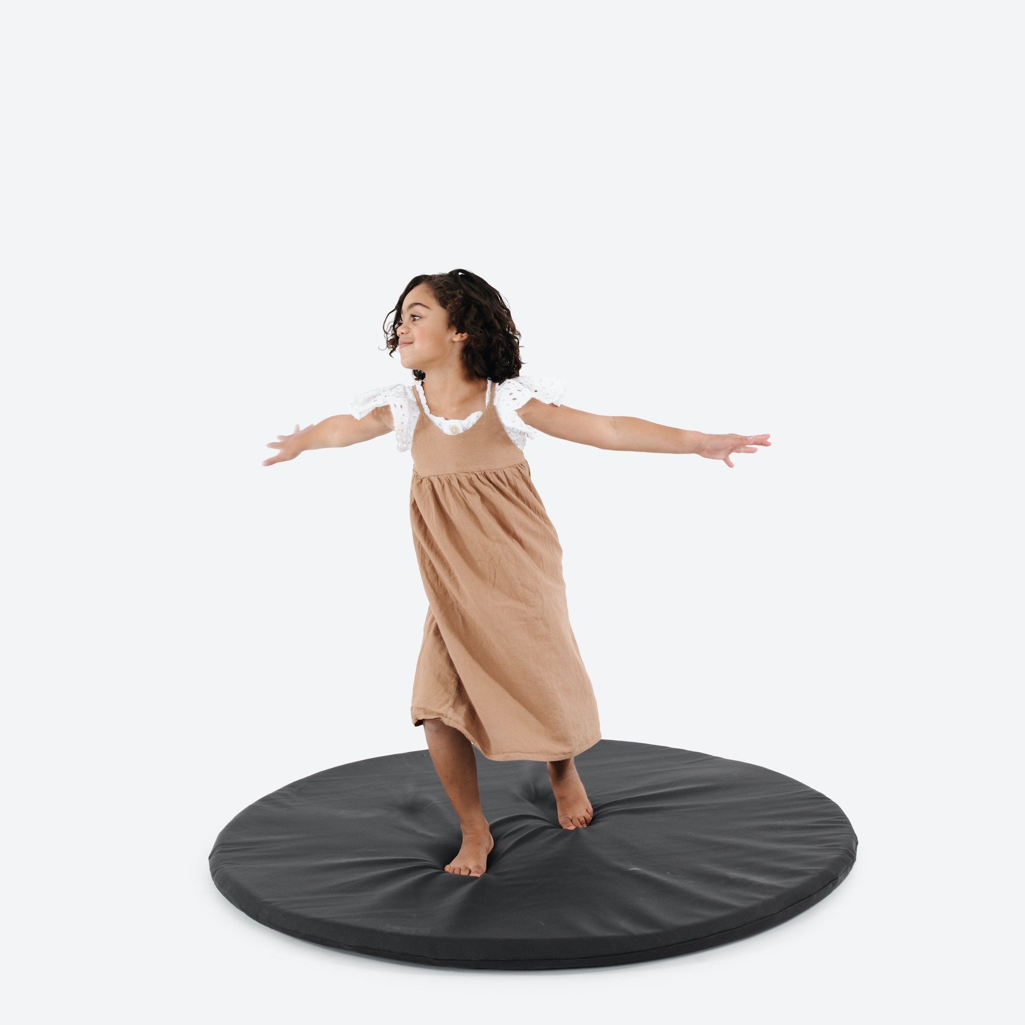 Raven (on sale)@Girl dancing on Raven Padded Midi Circle