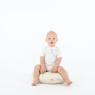 Stars (on sale) / Circle@Kid sitting on the Stars Circle Mini Floor Cushion