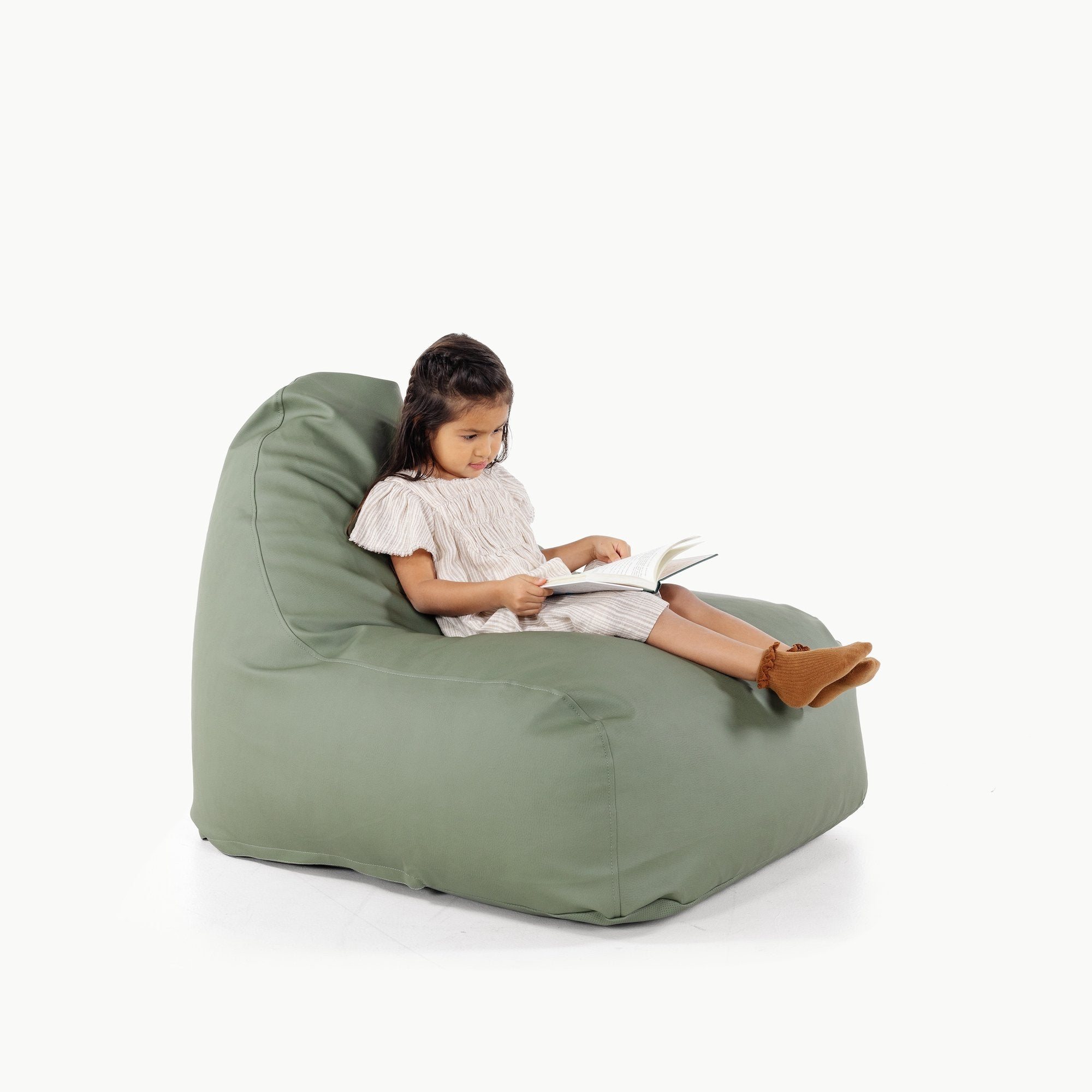 Thyme@Kid sitting on the Thyme Lounger