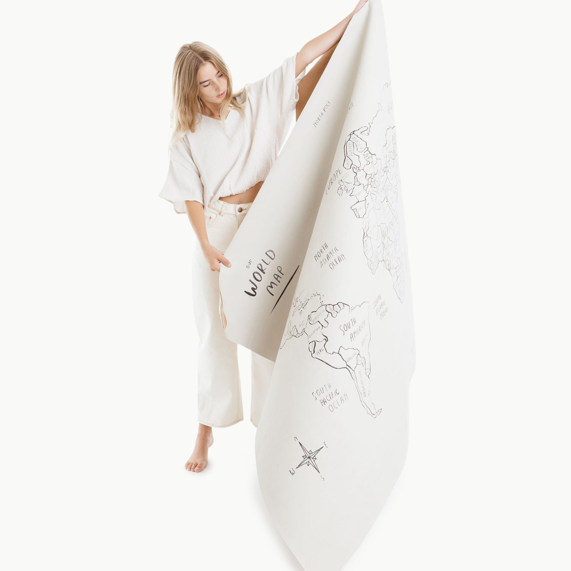World Map@Woman holding World Map Mini+ Mat