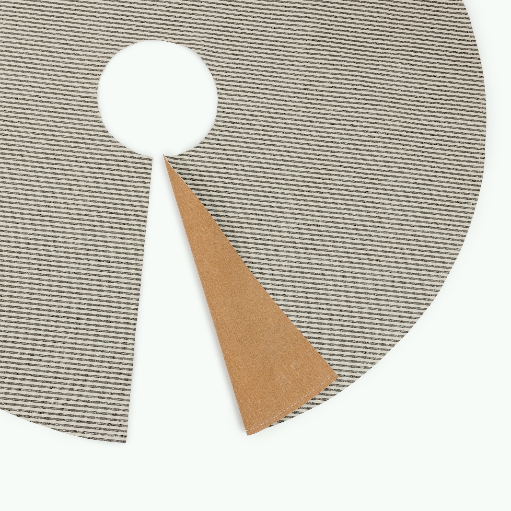 Stone Stripe (on sale)@stone stripe tree skirt