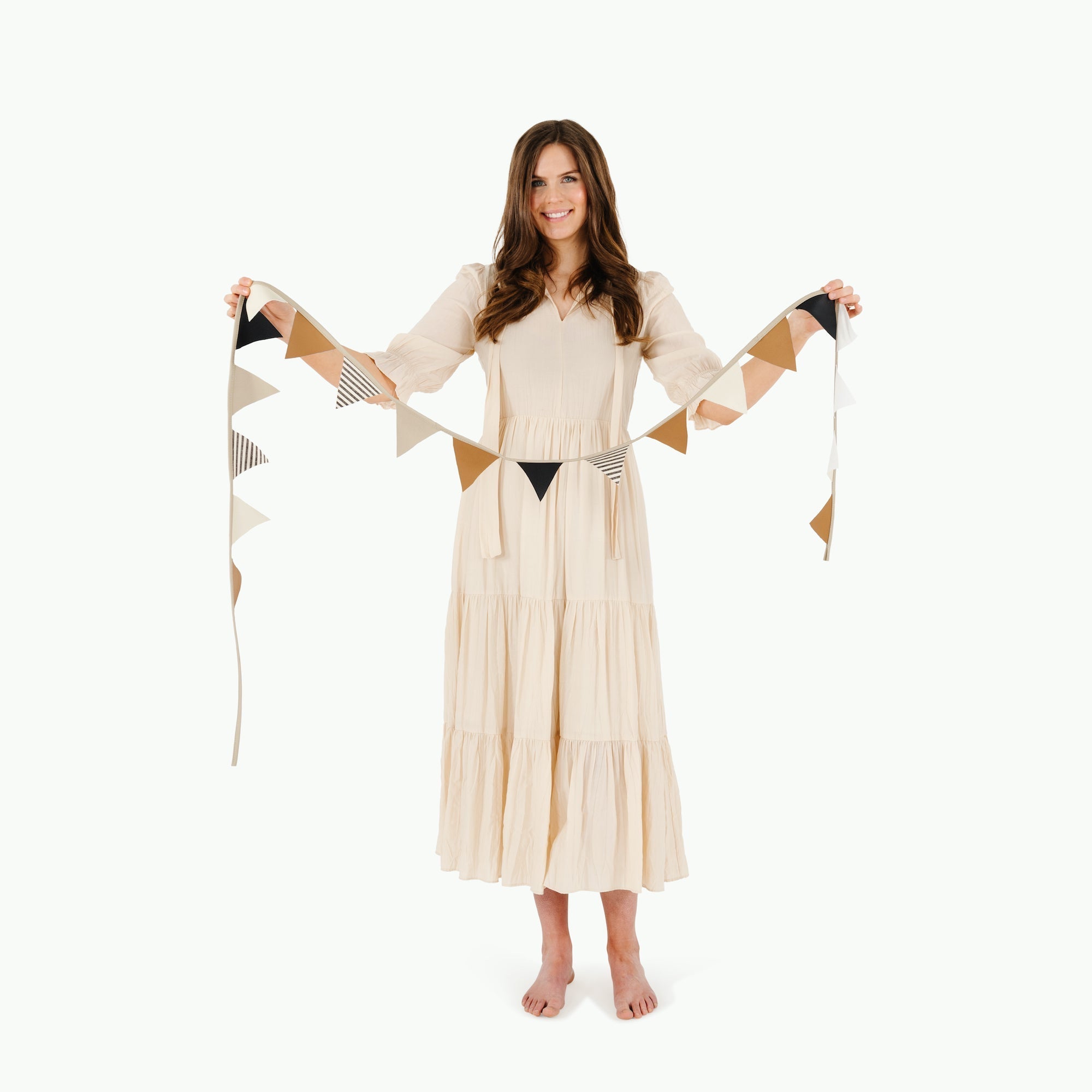 Stone Stripe@woman holding the stone stripe bunting