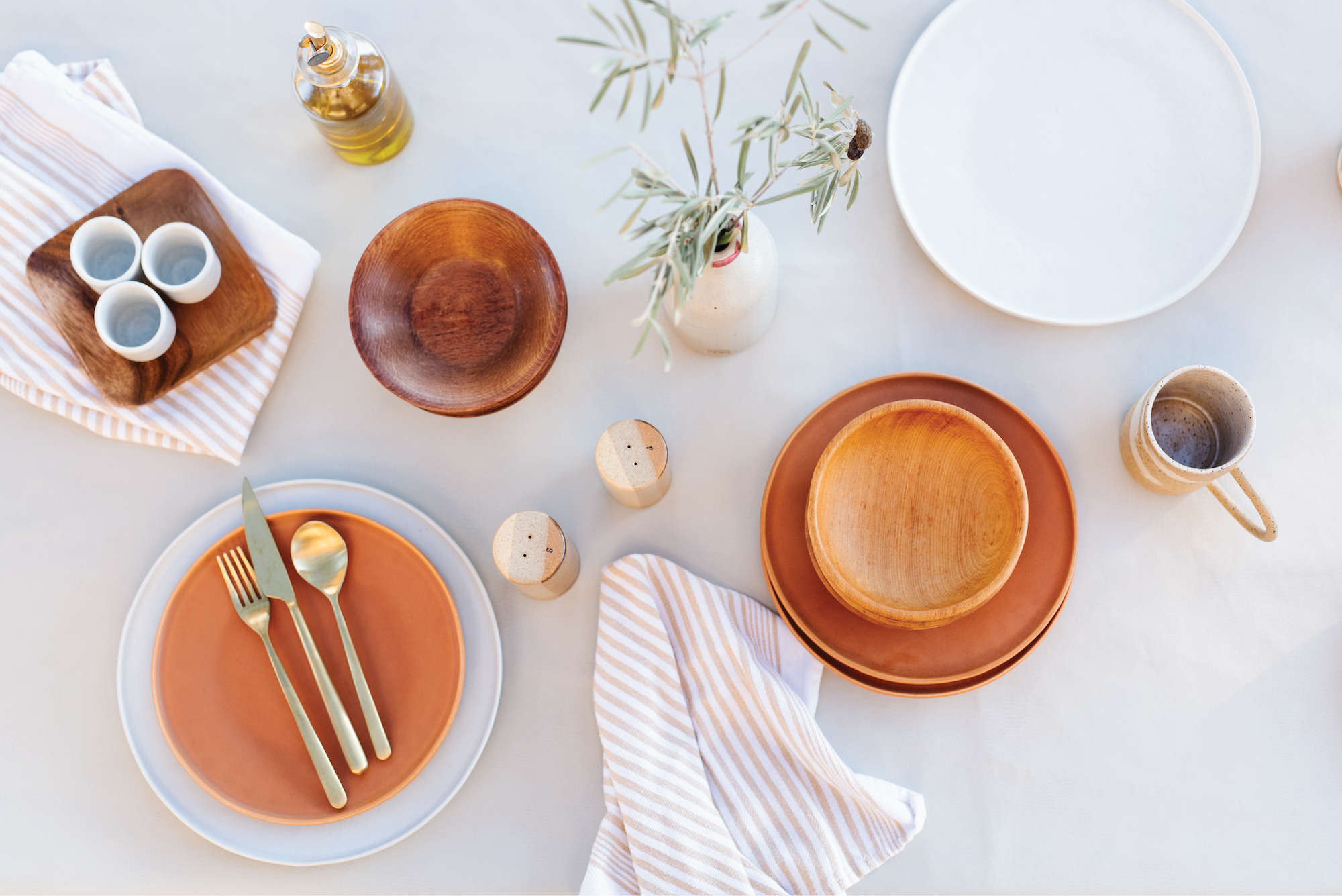 Setting the Table with Tablecloths