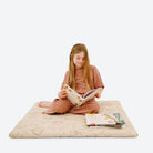 Peony (on sale) / Square@girl reading a book on peony padded mini