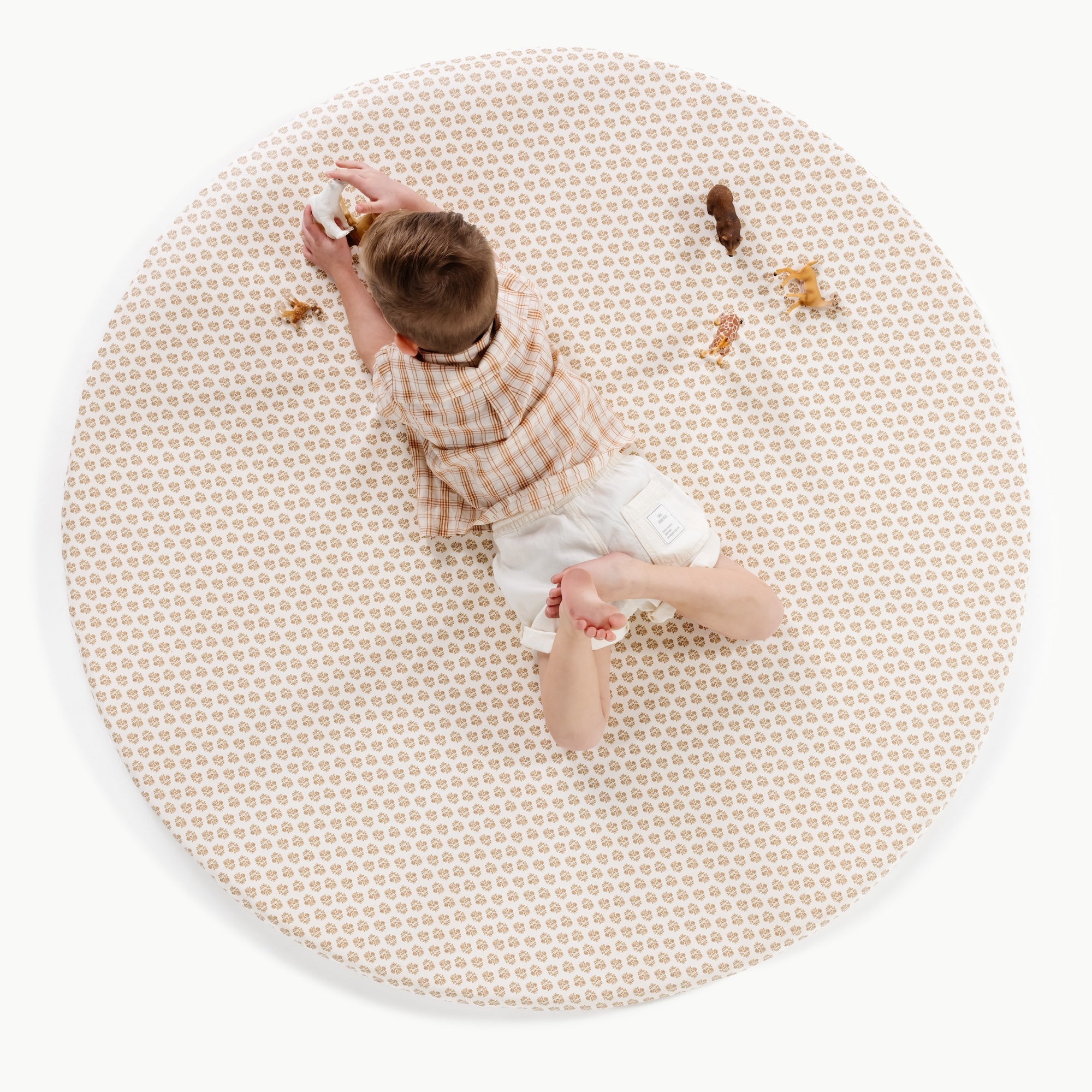 Bloom (on sale)@little boy playing on mat