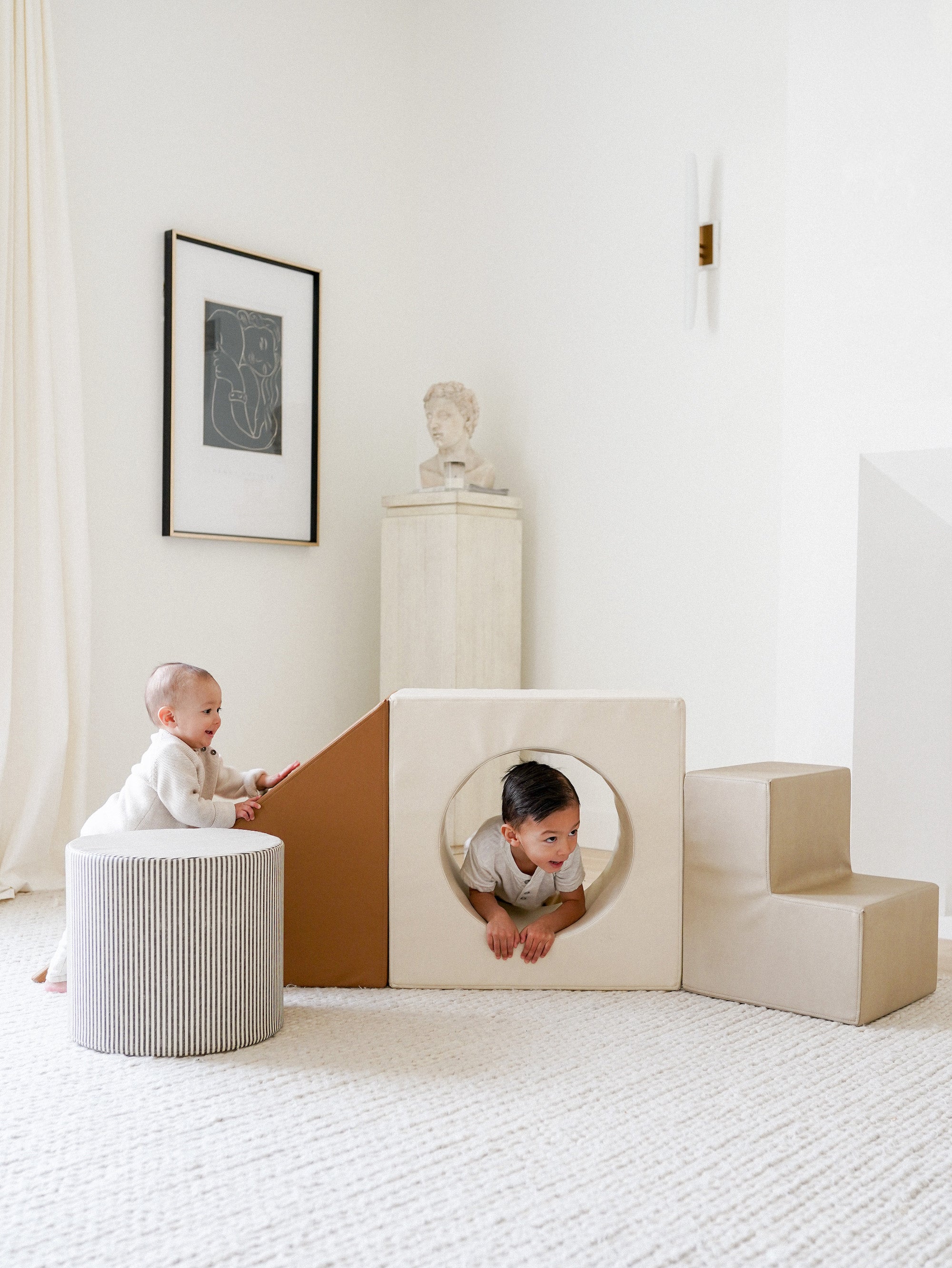 Kids playing with the Camel Block Playset.