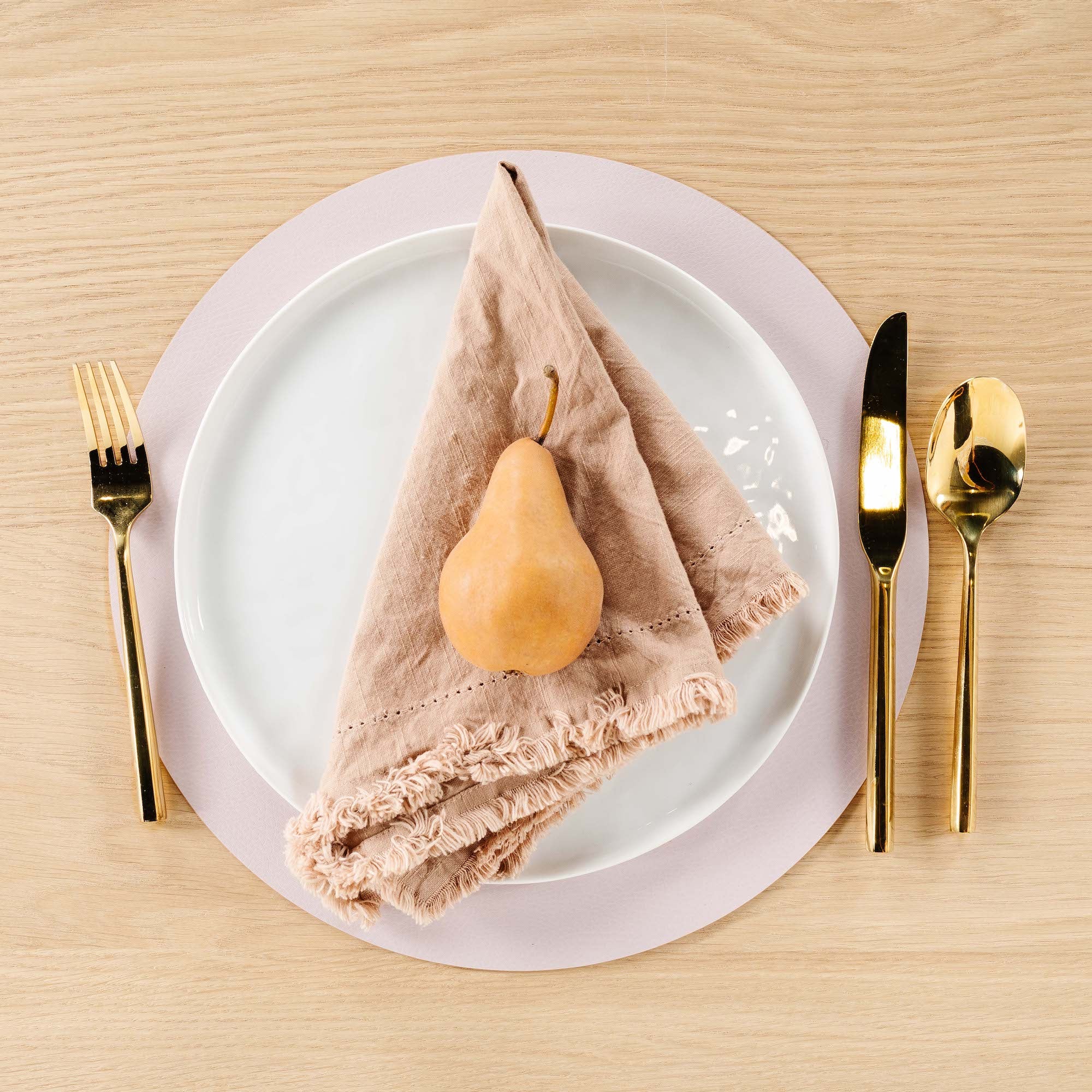 Fable • Camel (on sale)@Fable/Camel Placemat on table with plate setting