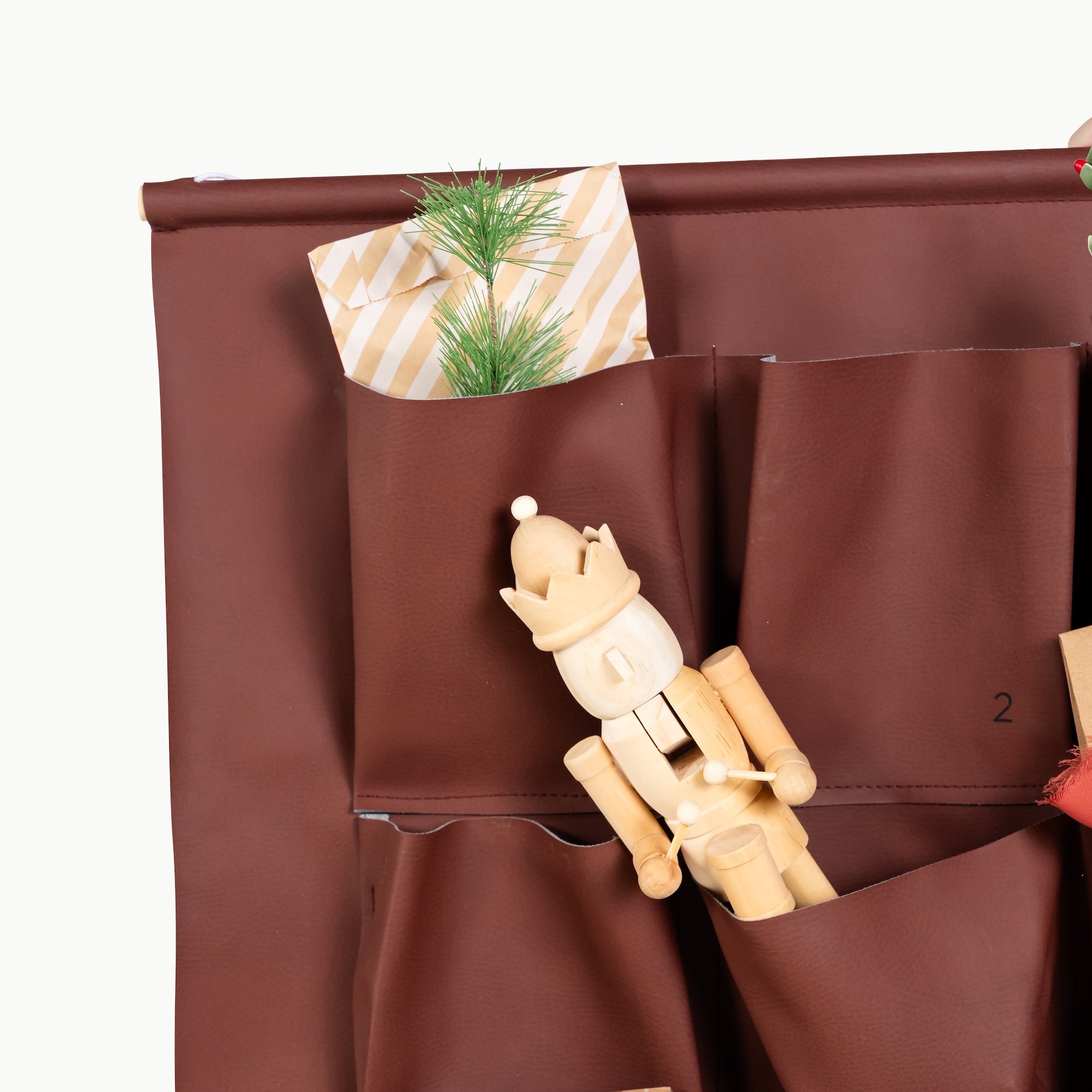 Bordeaux@hanging rod detail image