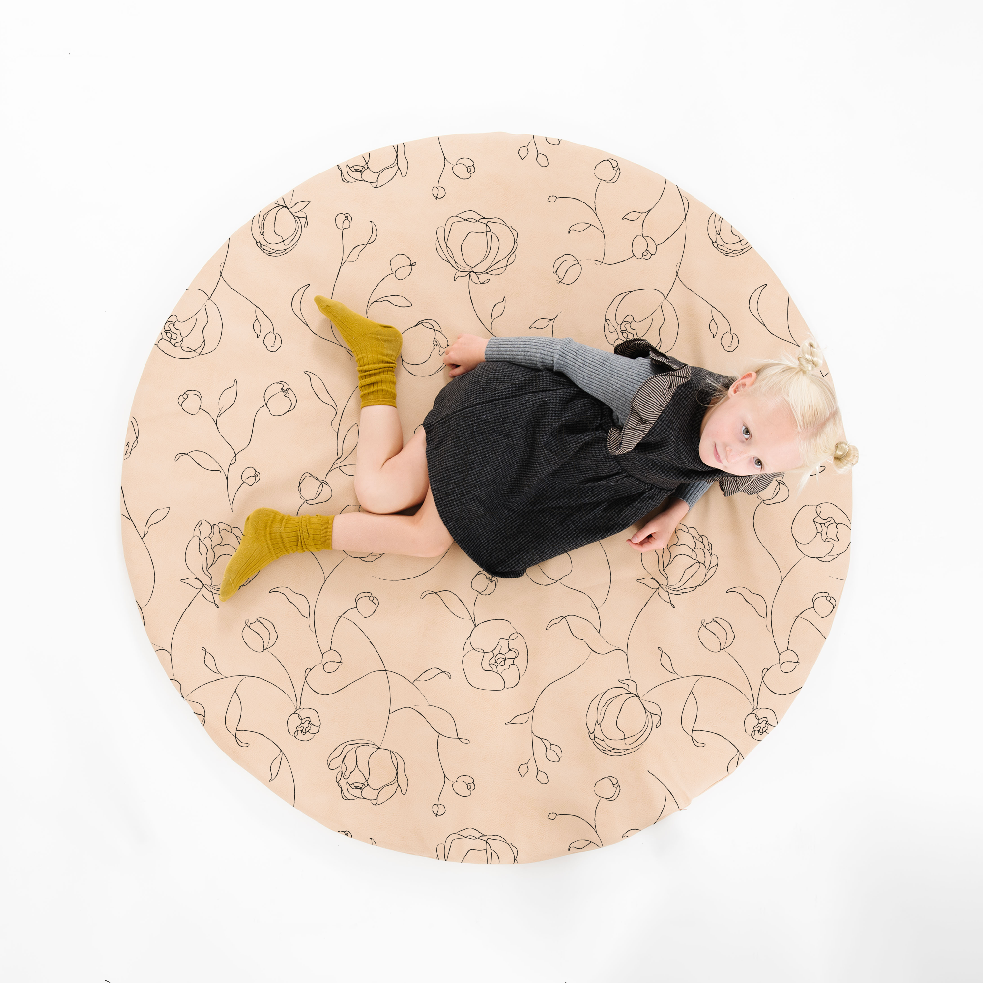 Peony (on sale)@kid laying on the padded midi circle