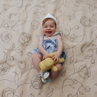 Peony (on sale) / Square@overhread of a baby on the peony maxi square mat