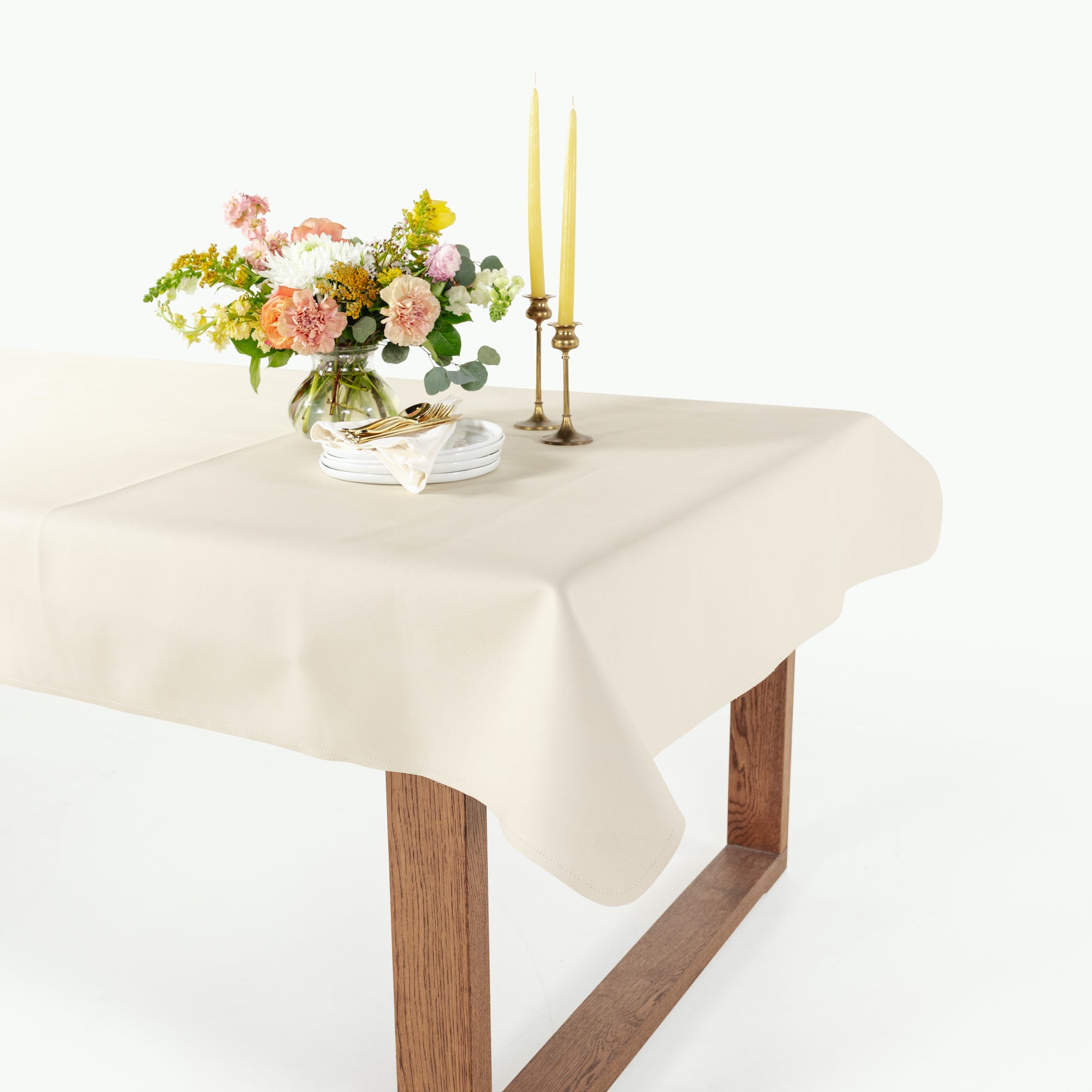 Camel • Ivory / 6 Foot@tablecloth with flowers and candles