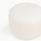 Pinstripe@circle pouf detail image of zipper