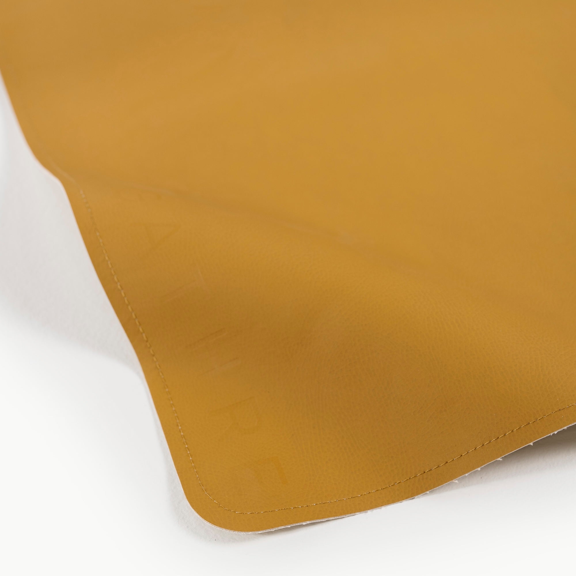 Saffron • Ivory@deboss detail on double sided mat