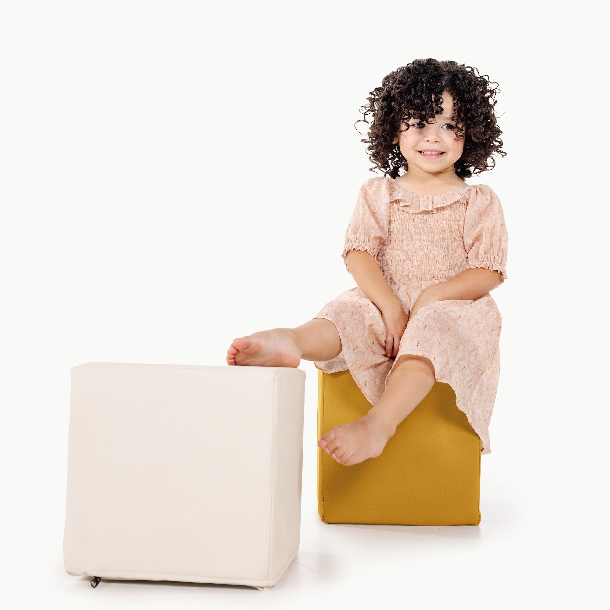 Saffron • Ivory@little girl on saffron cubes