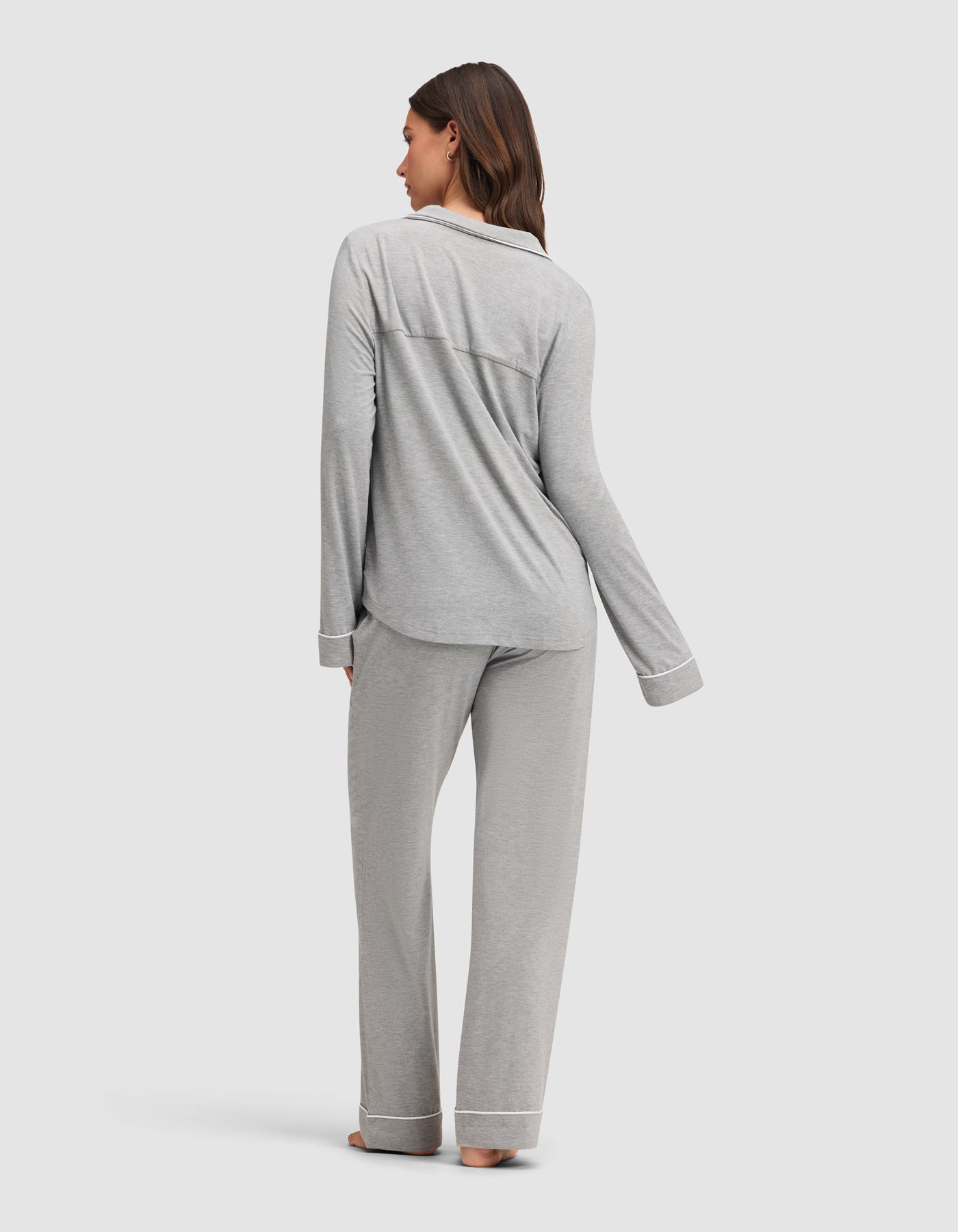 Grey@woman wearing grey cozy earth pajamas