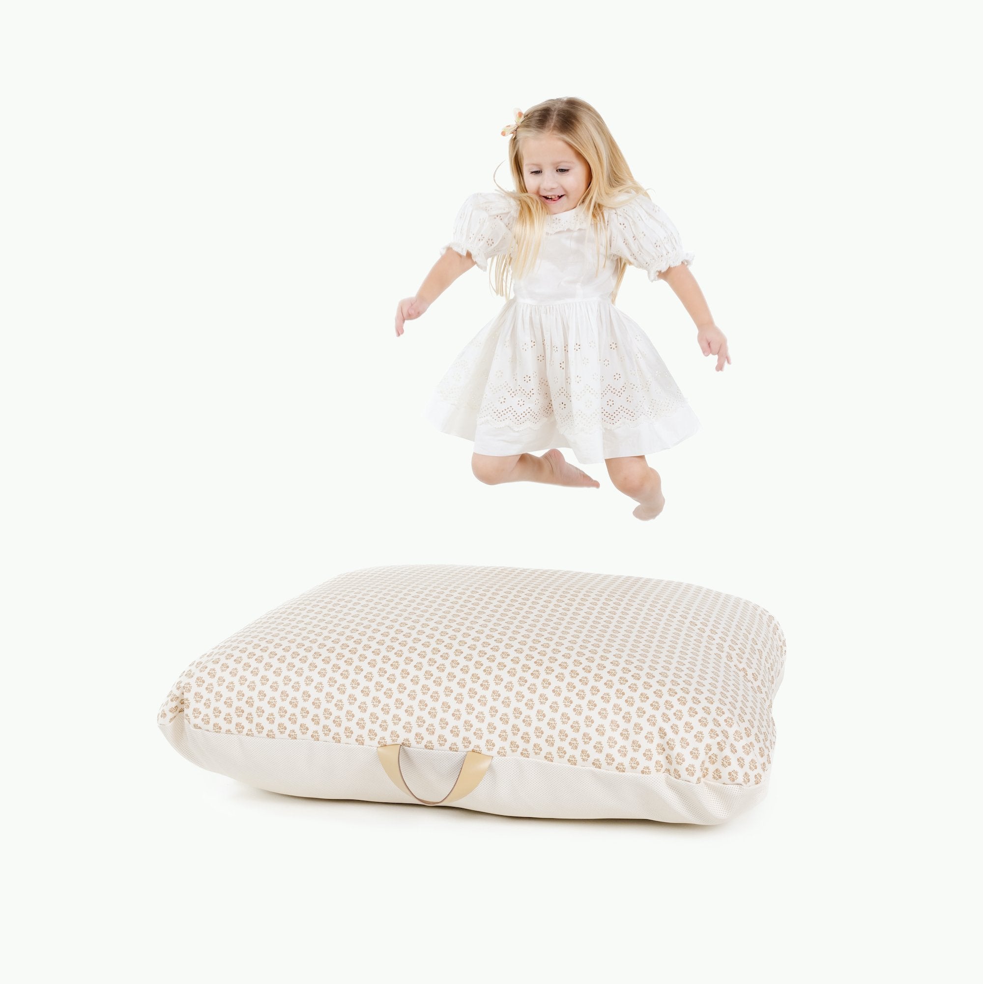 Bloom (on sale) / Square@Kid jumping onto the Bloom Square Floor Cushion