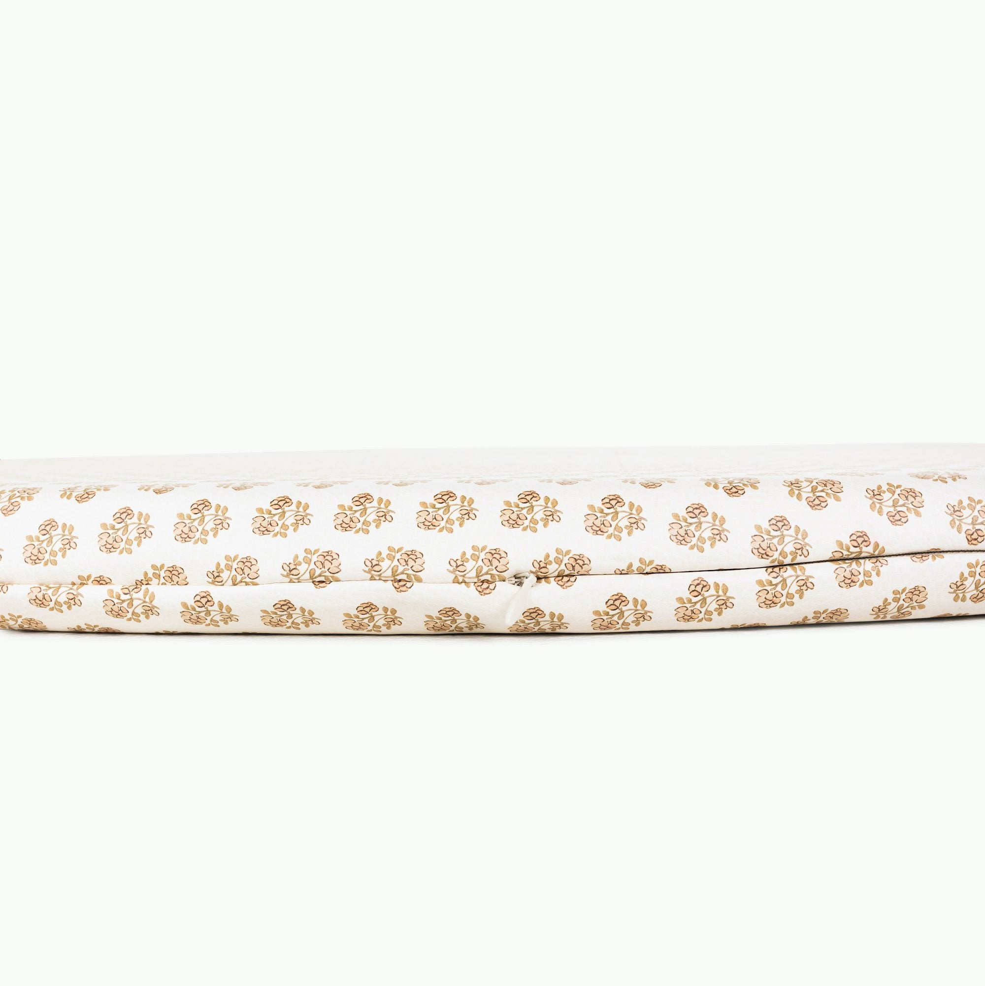 Bloom (on sale) / Circle@zipper detail of bloom padded mini