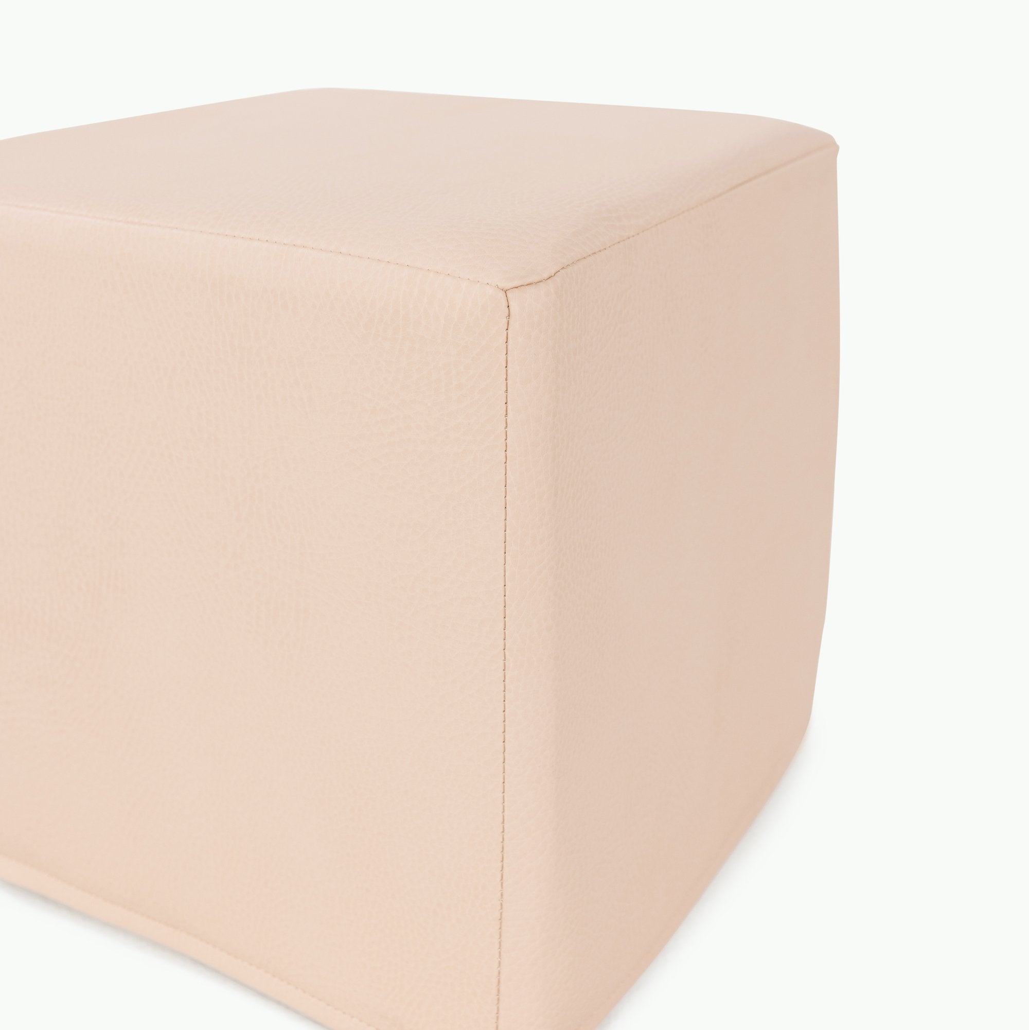 Pomelo (on sale)@Detail of Pomelo Cubes