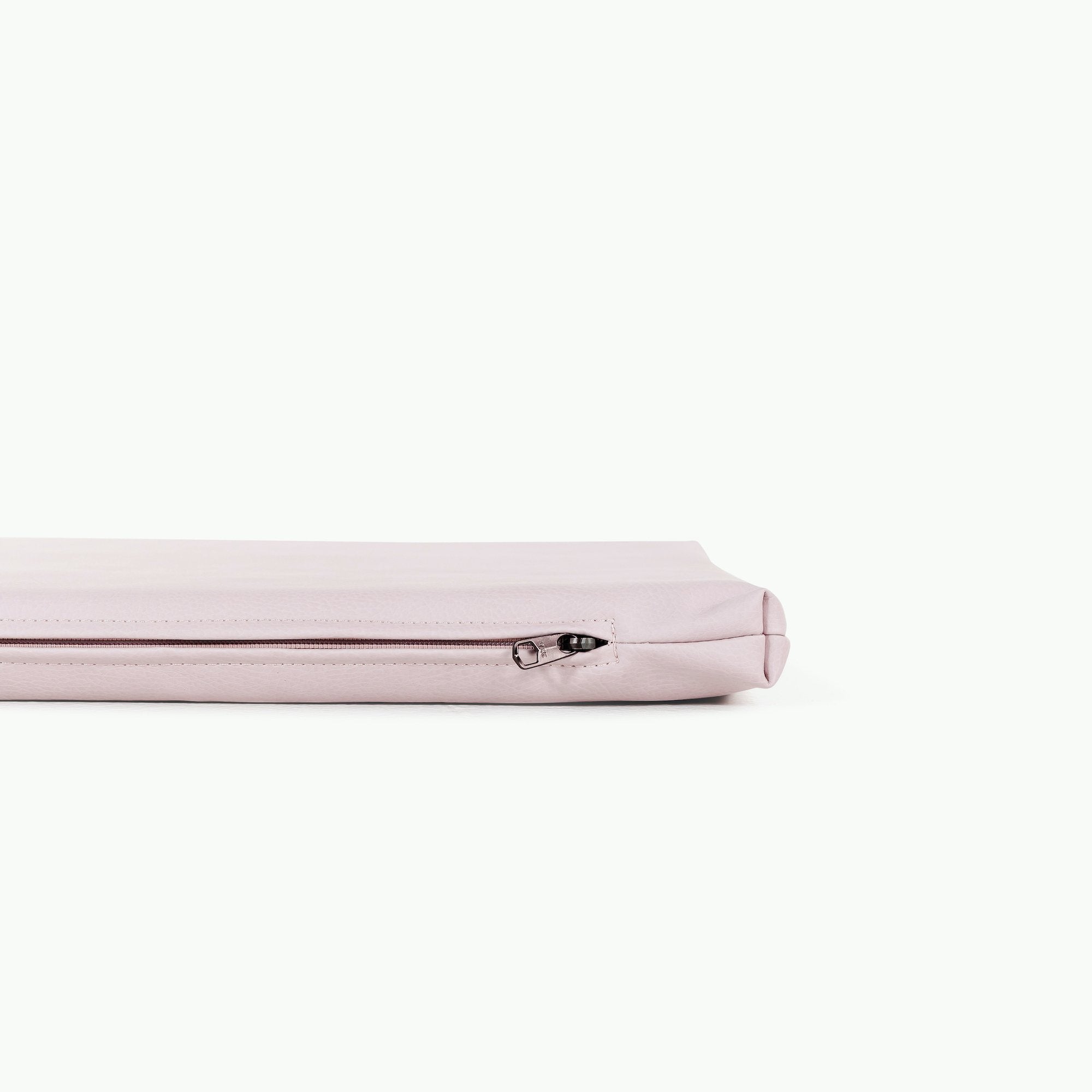 Fable (on sale)@zipper detail on the fable padded midi+