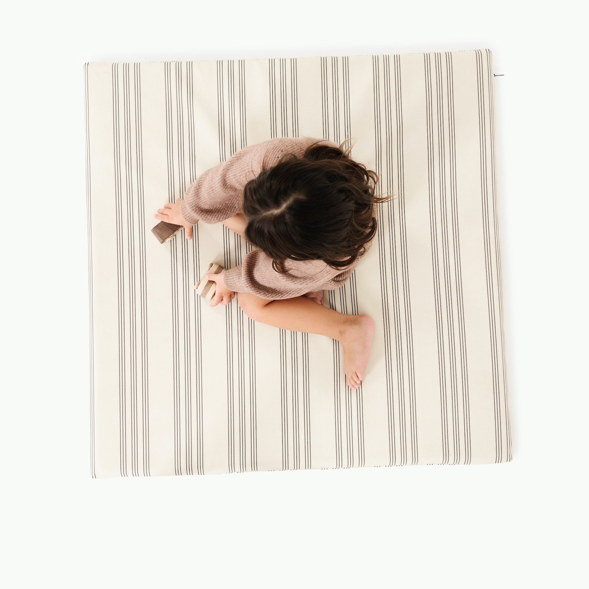 Pencil Stripe (on sale) / Square@overhead of girl playing on pencil stripe padded mini