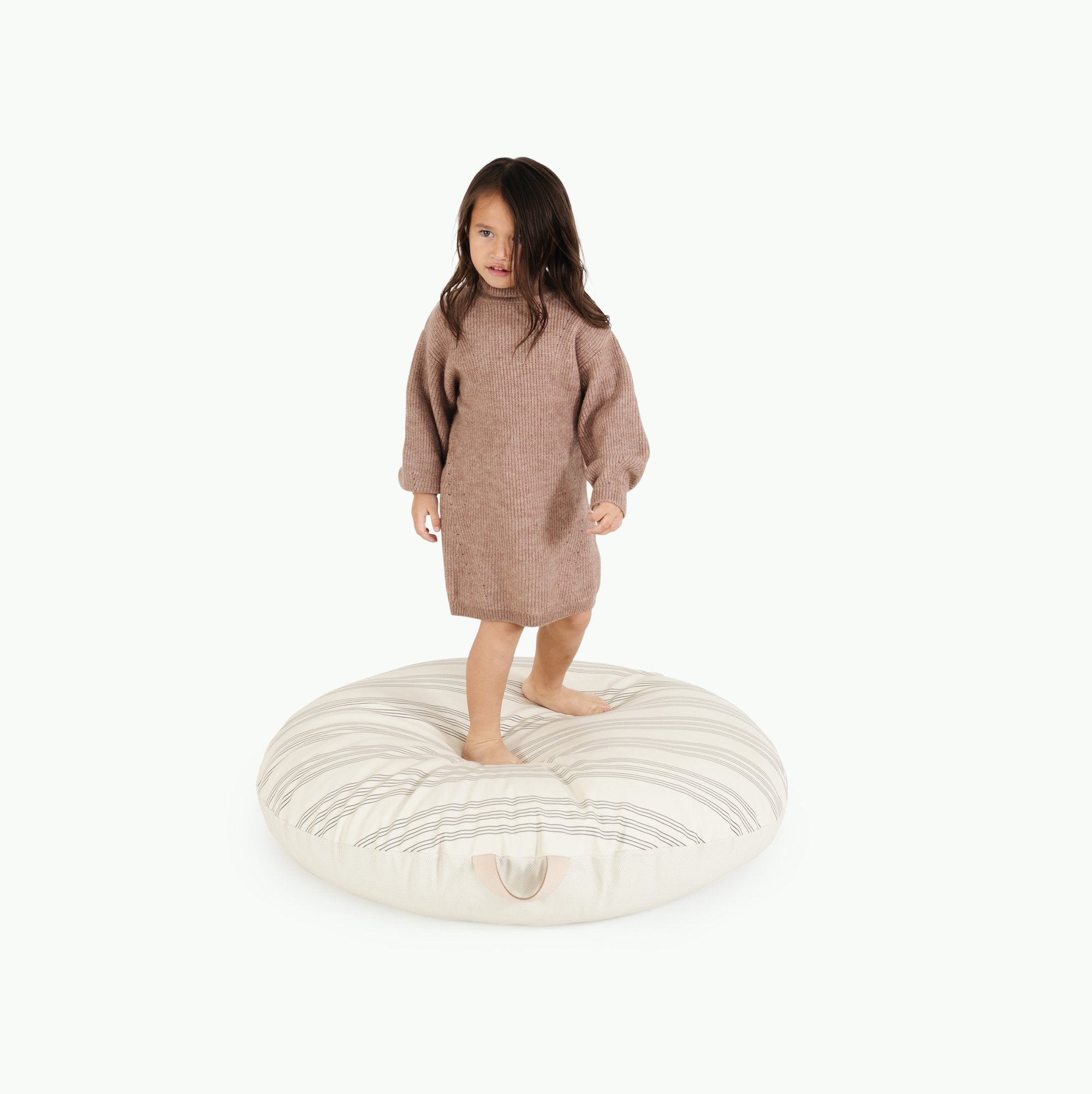 Pencil Stripe (on sale) / Circle@Kid standing on the Pencil Stripe Circle Floor Cushion