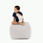Gull (on sale) / Square@Kid sitting on the Gull Square Pouf