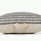 Houndstooth (on sale) / Square@Handle detail on the Houndstooth Square Mini Floor Cushion