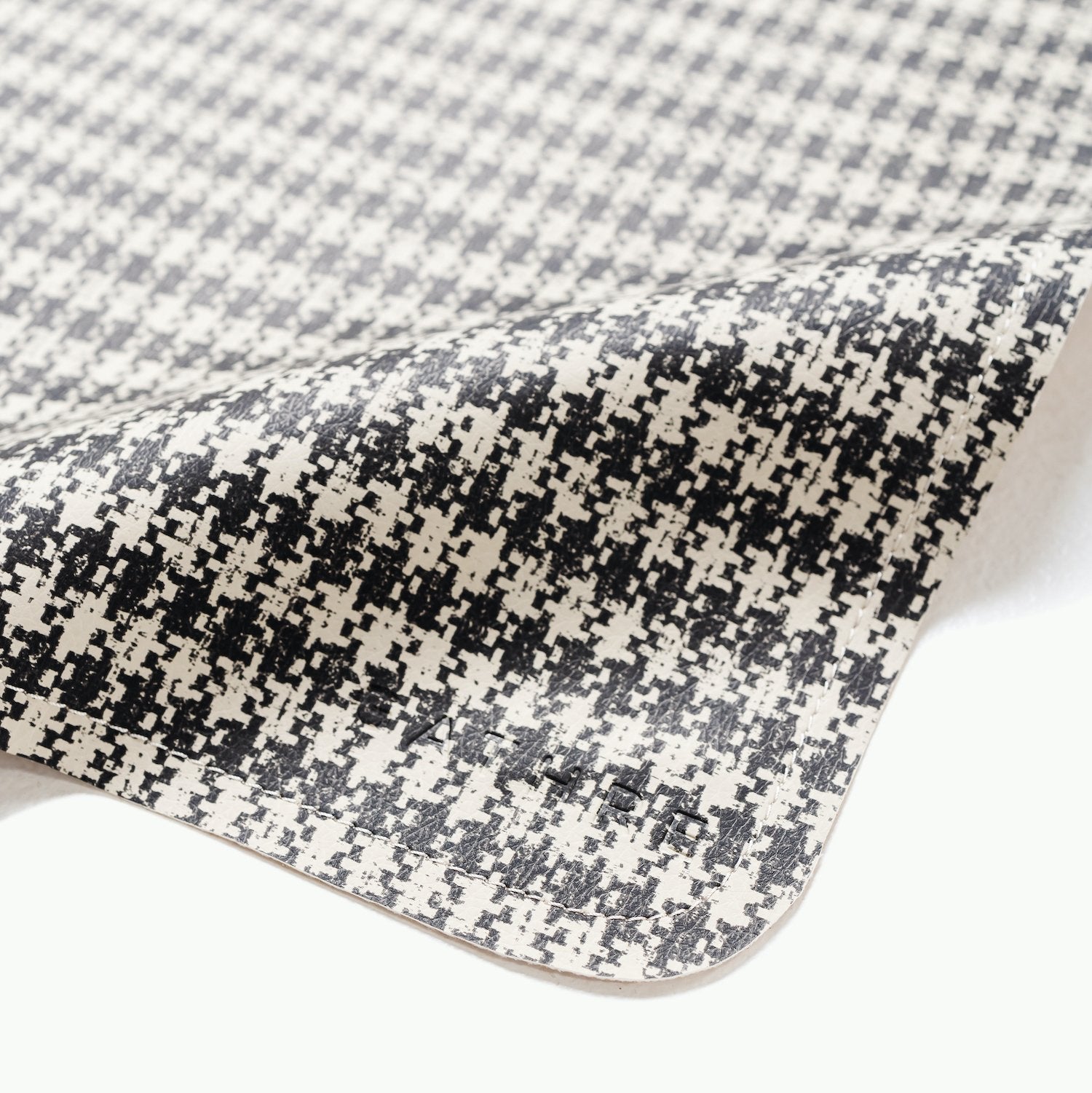 Houndstooth (on sale)@gathre deboss on the houndstooth micro+ mat