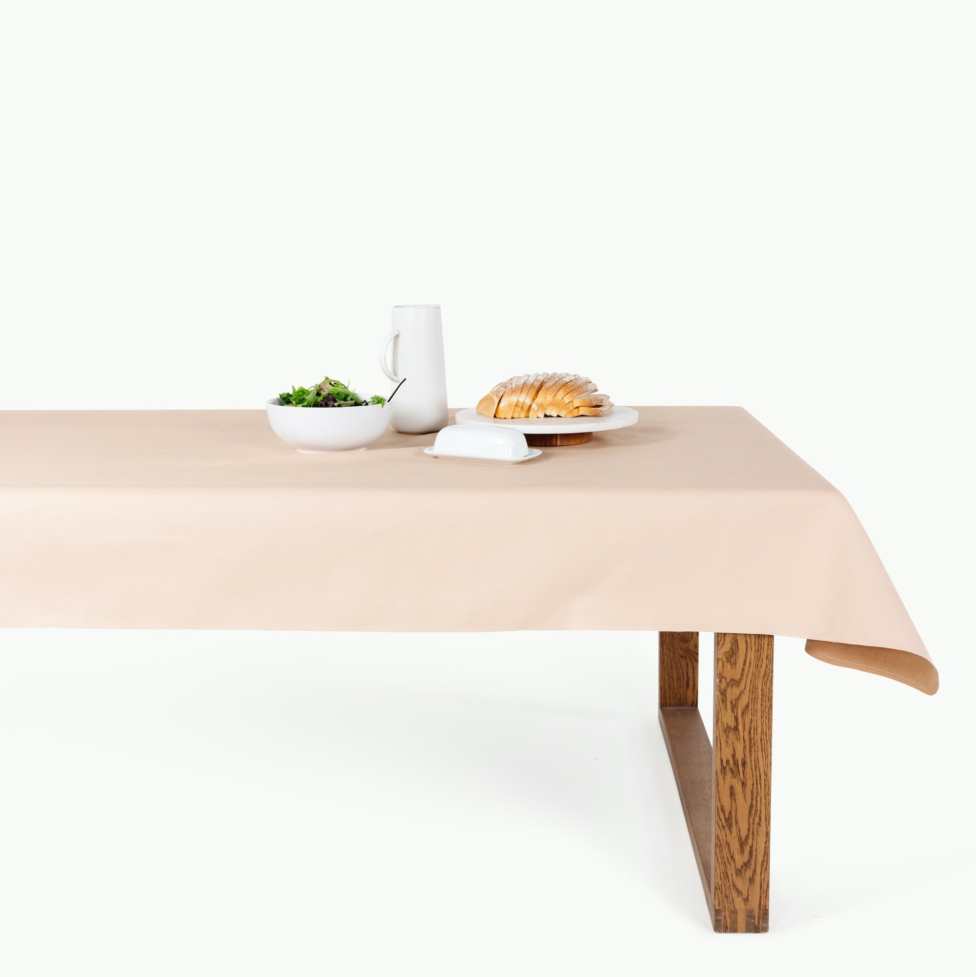 Pomelo (on sale) / 8 Foot@Overhead Pomelo Tablecloth on table