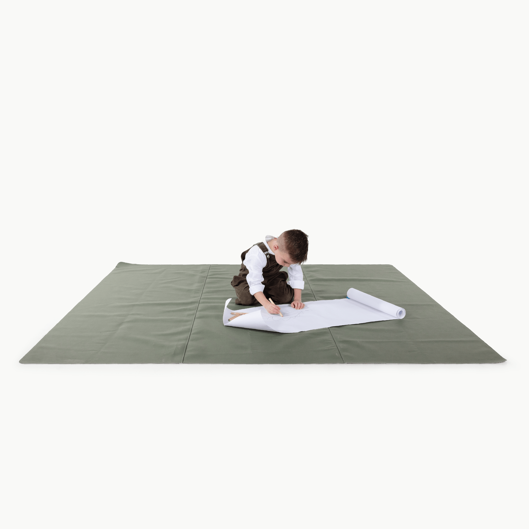 Thyme / Square@Kid playing on the Thyme Maxi Square Mat