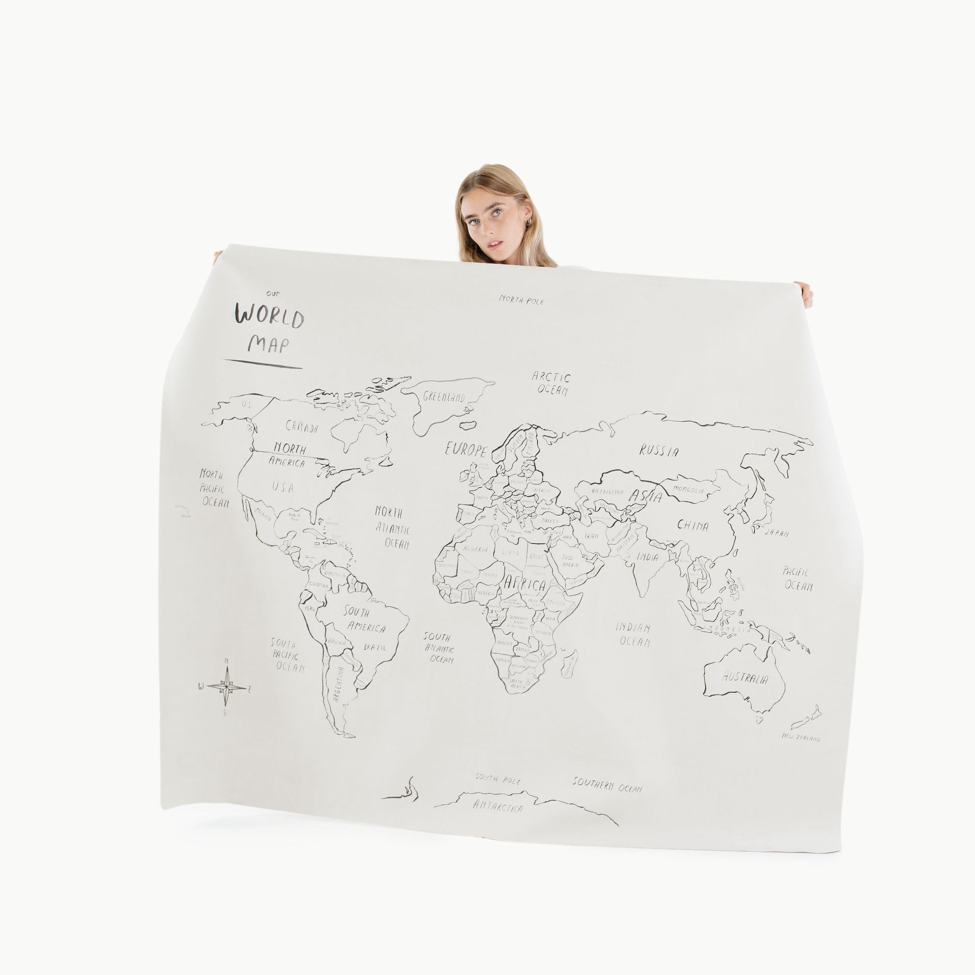 World Map@Woman holding the Midi+ World Map