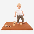 Ginger (on sale) / Square@little kid on ginger padded mini square