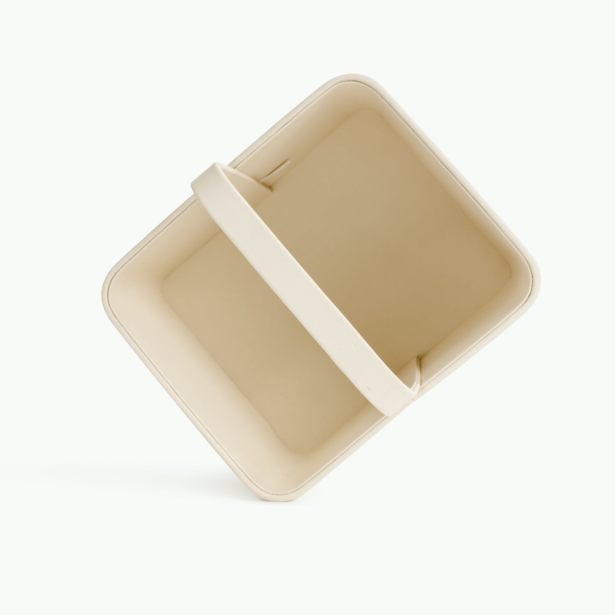 Ivory@inside of the large ivory caddy 