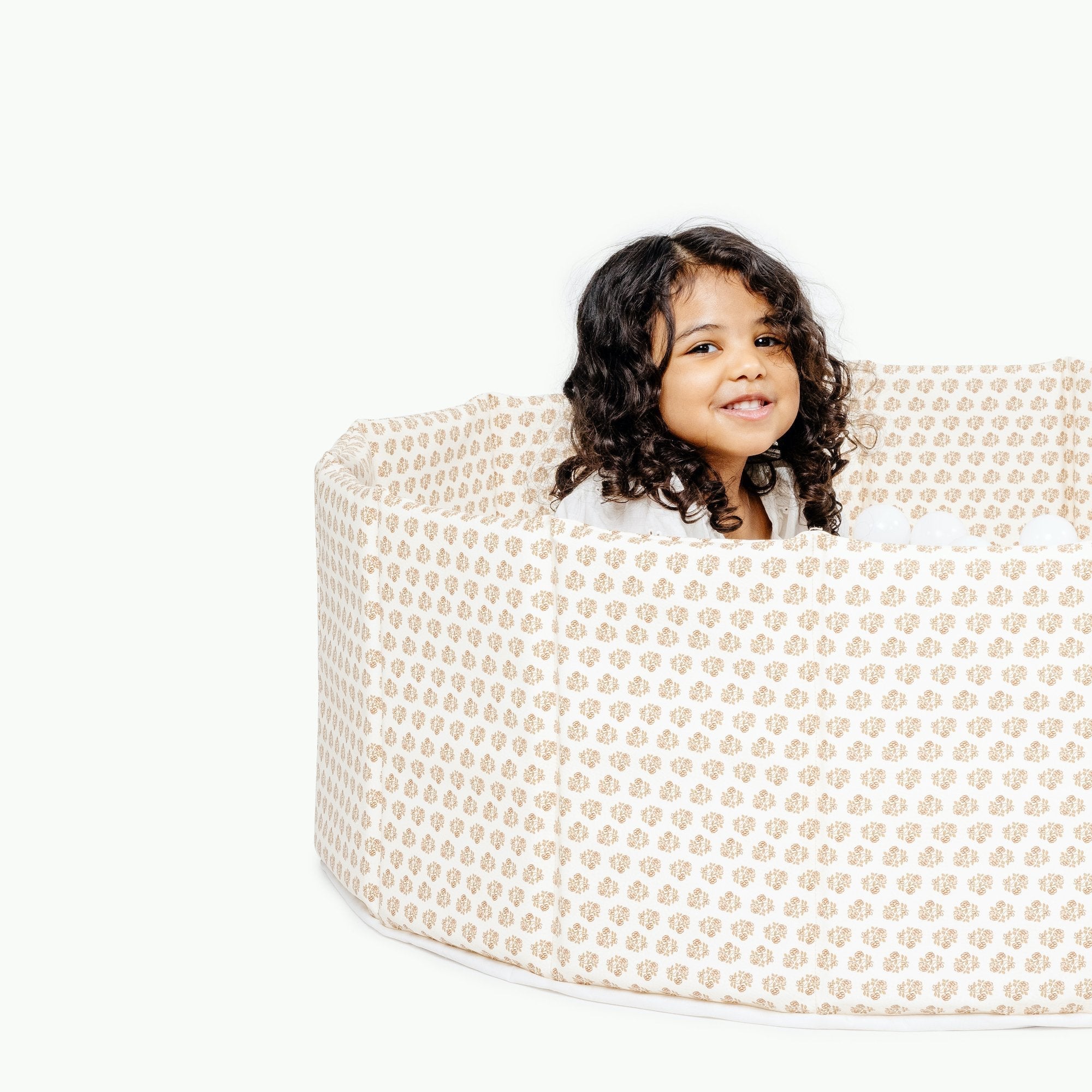 Bloom (on sale)@Girl sitting in Bloom Ball Pit